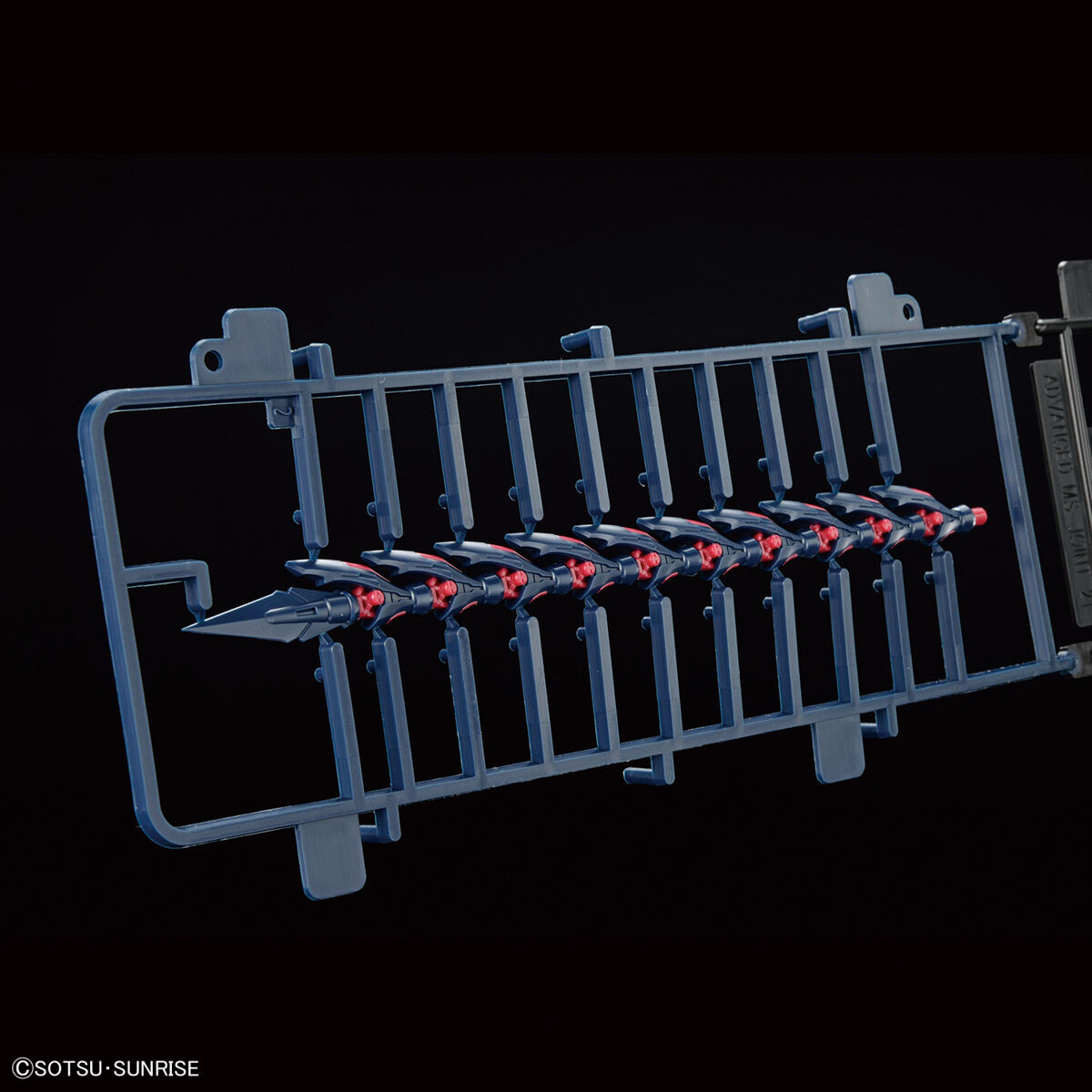 1/144 RG 38 Gundam Epyon (Mobile Suit Gundam Wing)