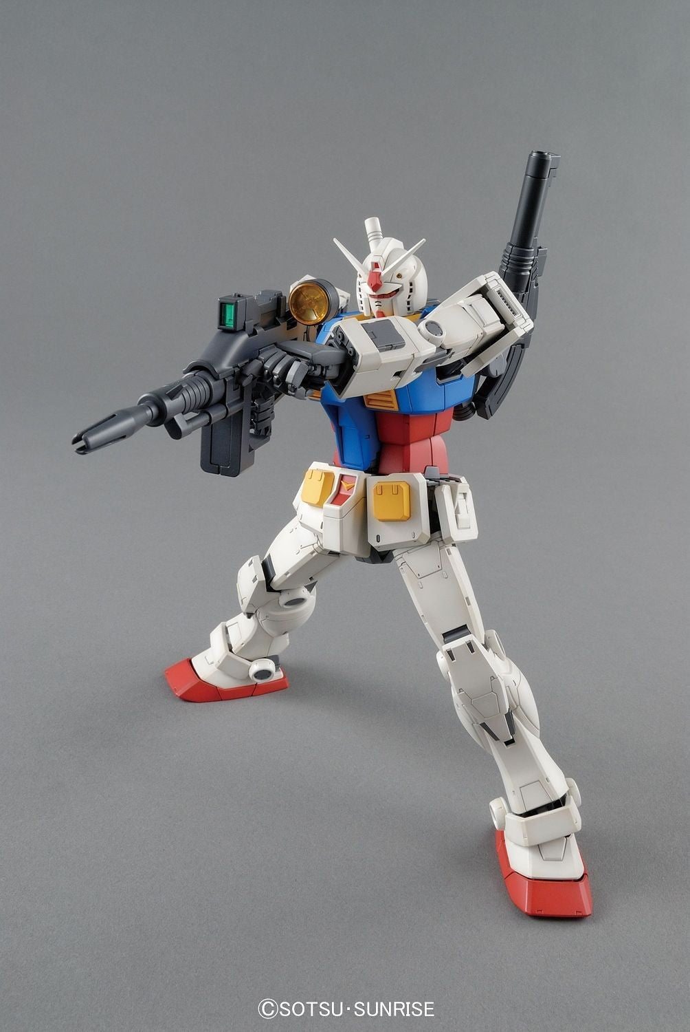 1/100 MG RX-78-02 Gundam (Gundam The Origin Ver.) Bandai 54.99 OEShop