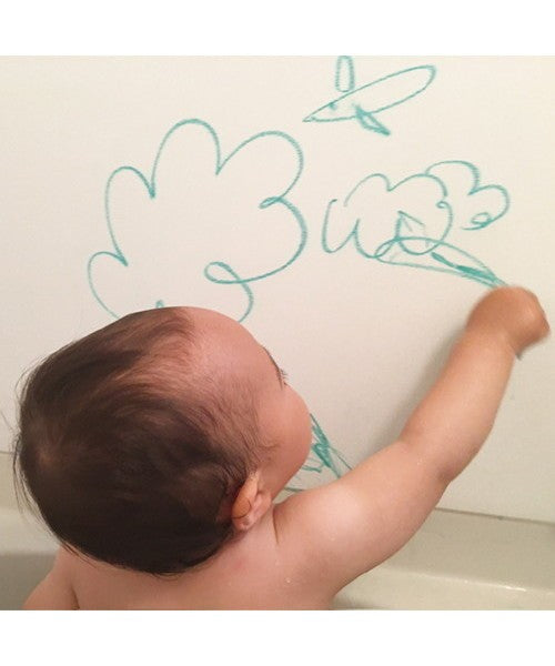 Kitpas Bath Crayons - Set of 3 Colours - Orange, Green & Blue Kitpas 6.99 OEShop