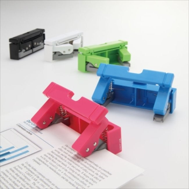 Lihit Lab  Compact Punch, 2 Holes LIHIT LAB. 14.98 OEShop