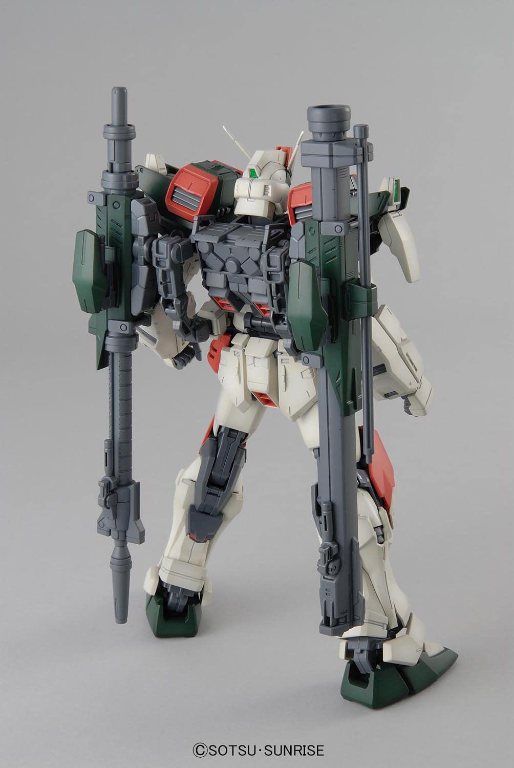 1/100 MG Buster Gundam Bandai 49.99 OEShop