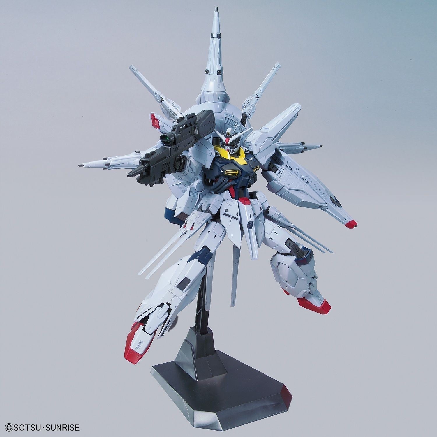 1/100 MG Providence Gundam Bandai 59.97 OEShop