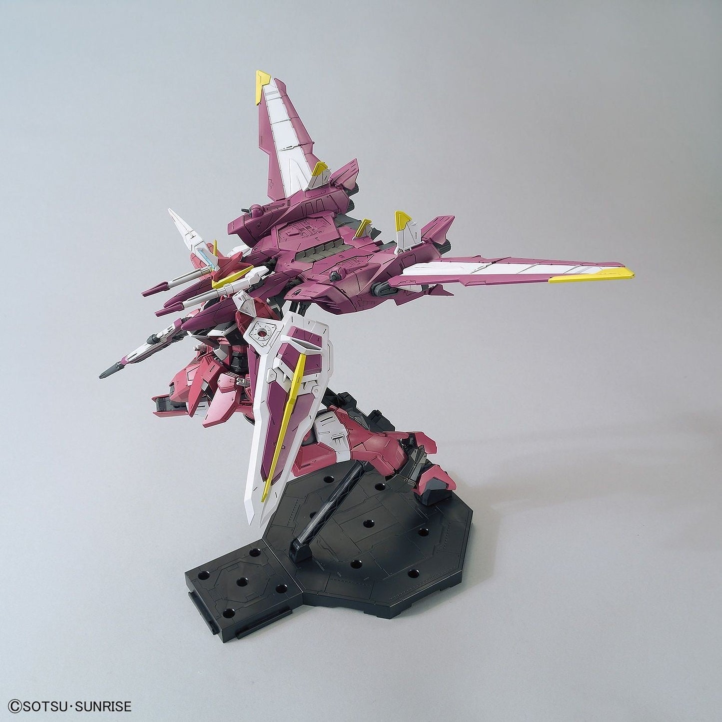 1/100 MG Justice Gundam Bandai 52.97 OEShop