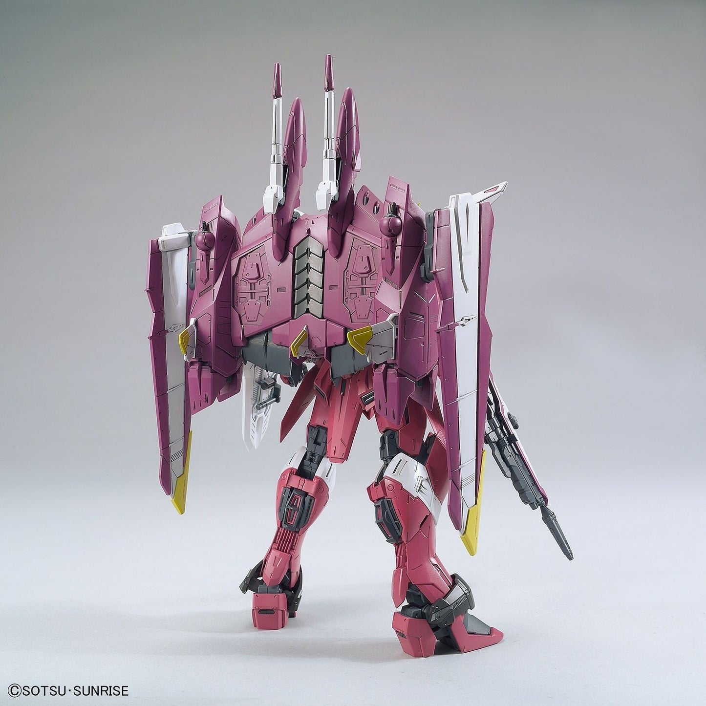 1/100 MG Justice Gundam Bandai 52.97 OEShop