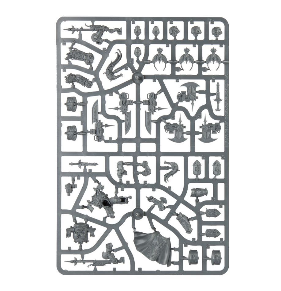 Warhammer 40,000 Adeptus Custodes: Allarus Custodians 01-13