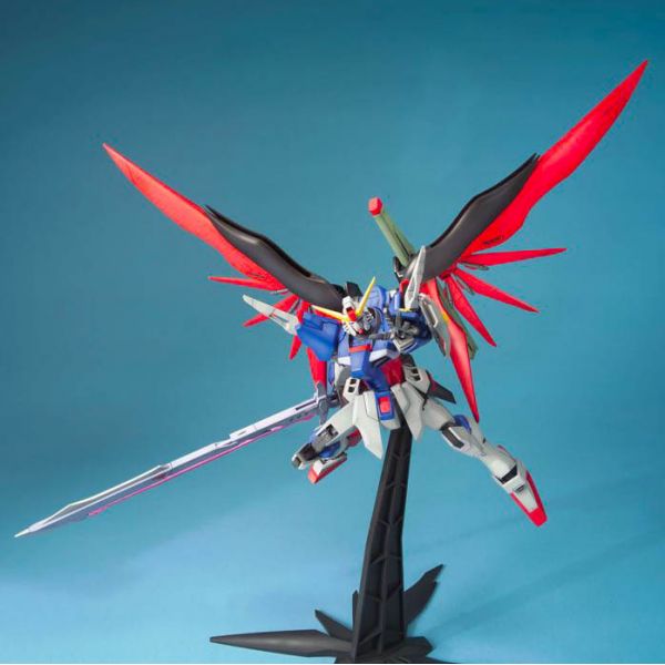 1/100 MG Destiny Gundam
