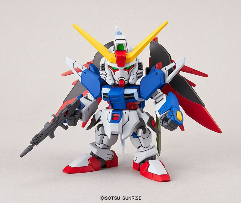 SD Gundam EX Standard 009 Destiny Gundam