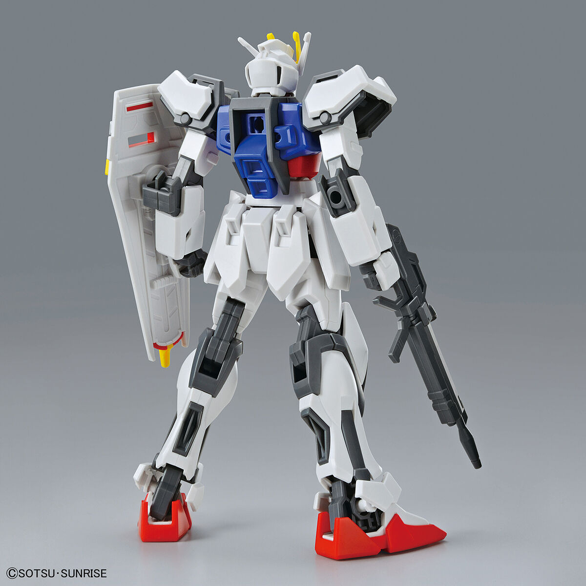 1/144 EG Entry Grade Strike Gundam