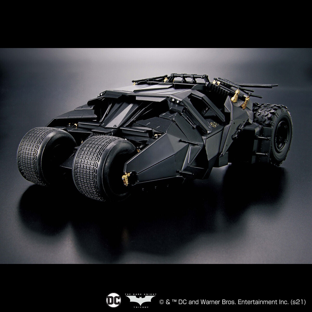 Bandai 1/35 Batmobile (Batman Begins Ver.)
