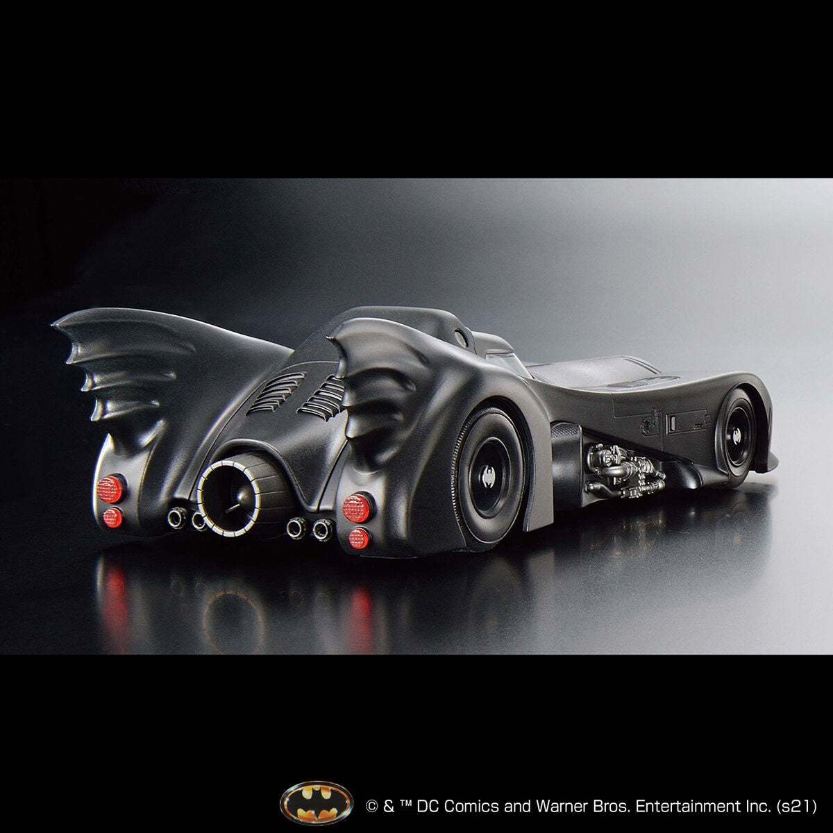 Bandai 1/35 Batman 1989 Batmobile (Batman Ver.)