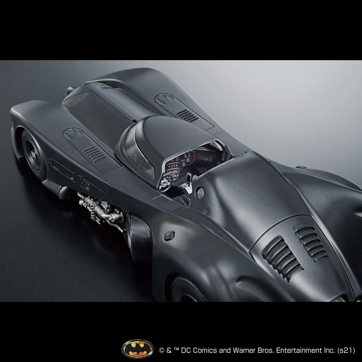 Bandai 1/35 Batman 1989 Batmobile (Batman Ver.)