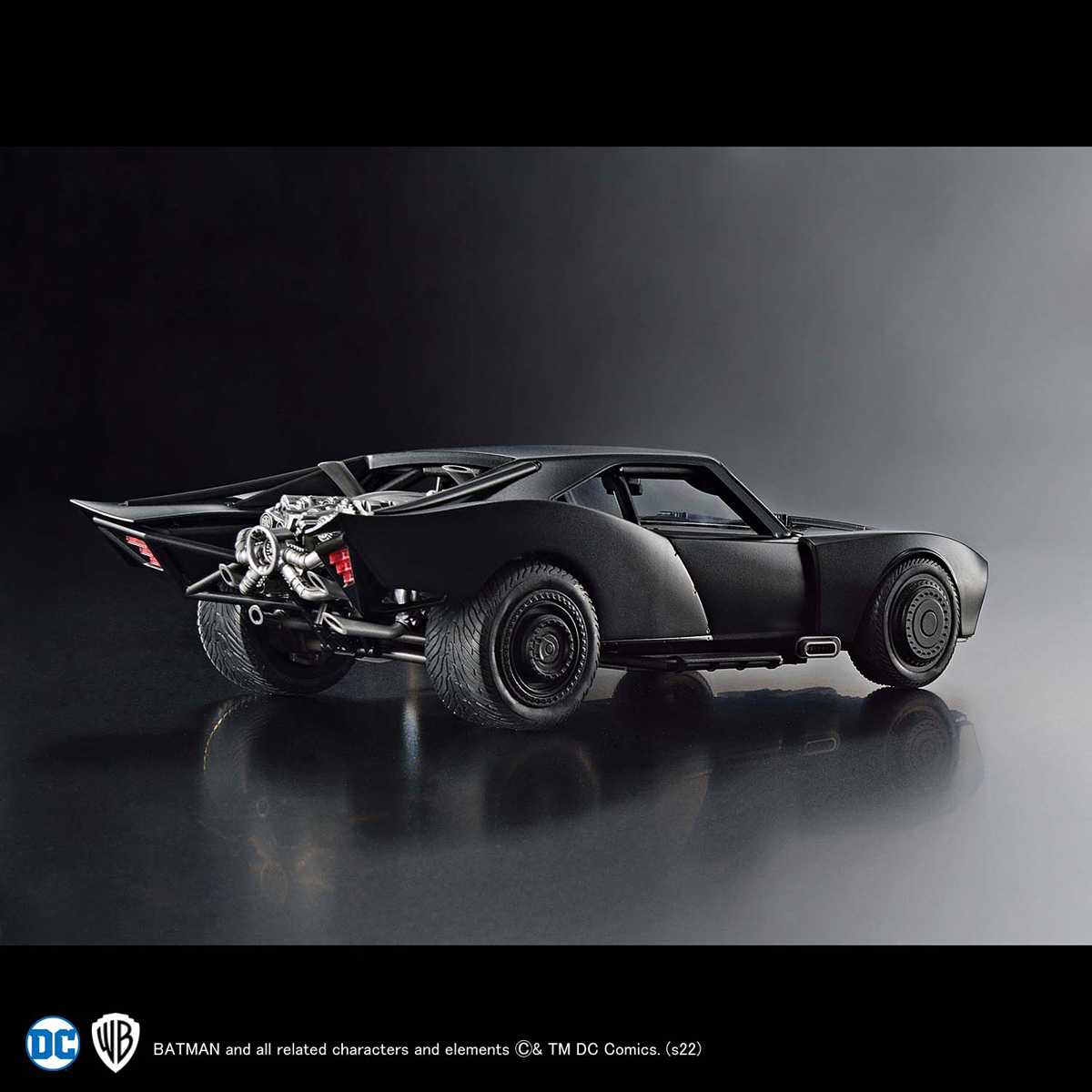 Bandai 1/35 New Batmobile (The Batman Ver.)