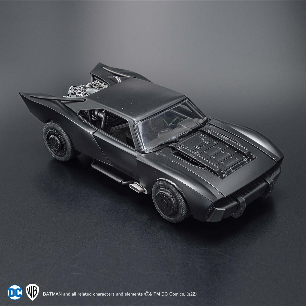 Bandai 1/35 New Batmobile (The Batman Ver.)