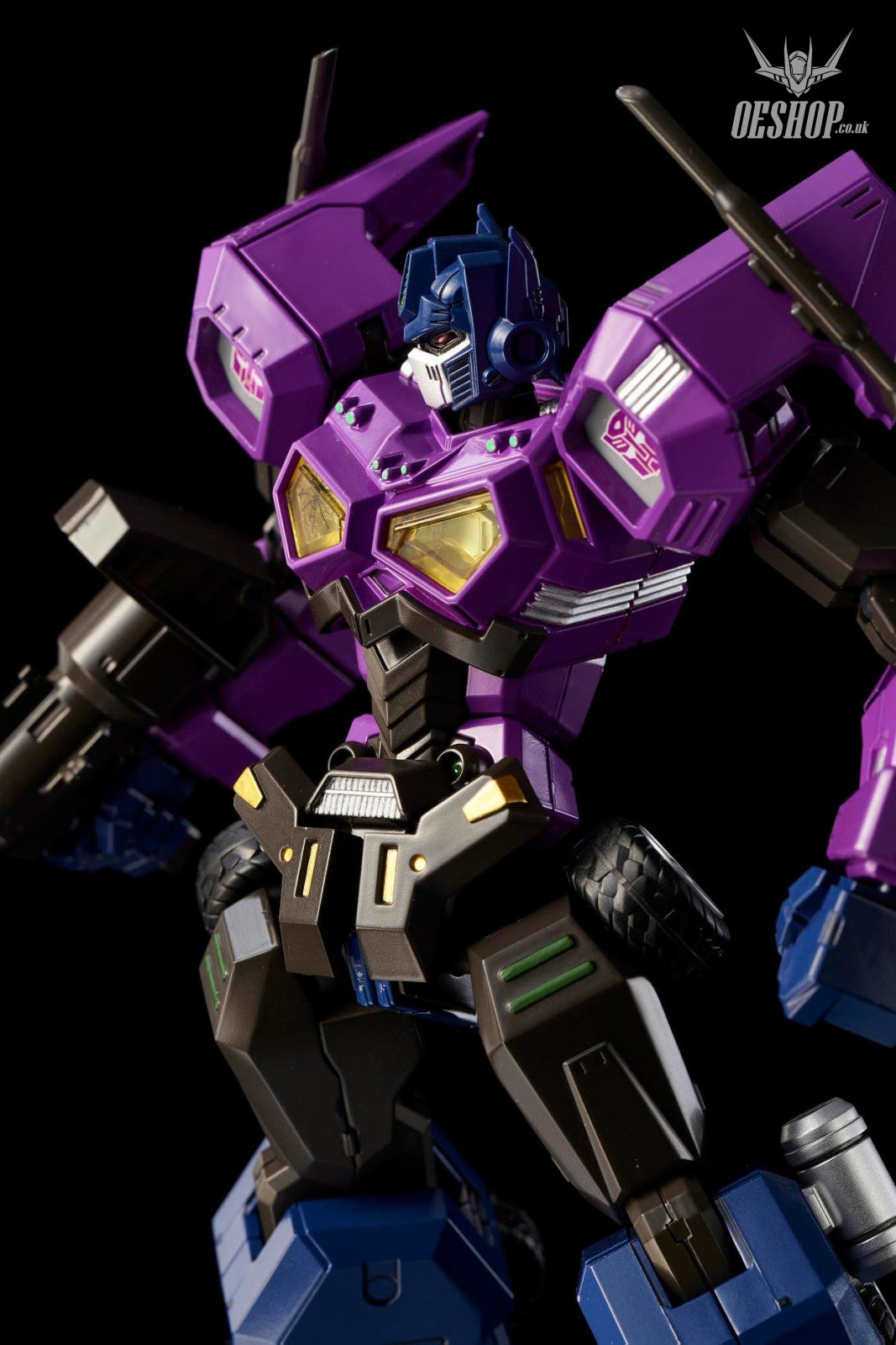 Flame Toys Furai Model Shattered Glass Optimus Prime Attack Mode Transformers Kit